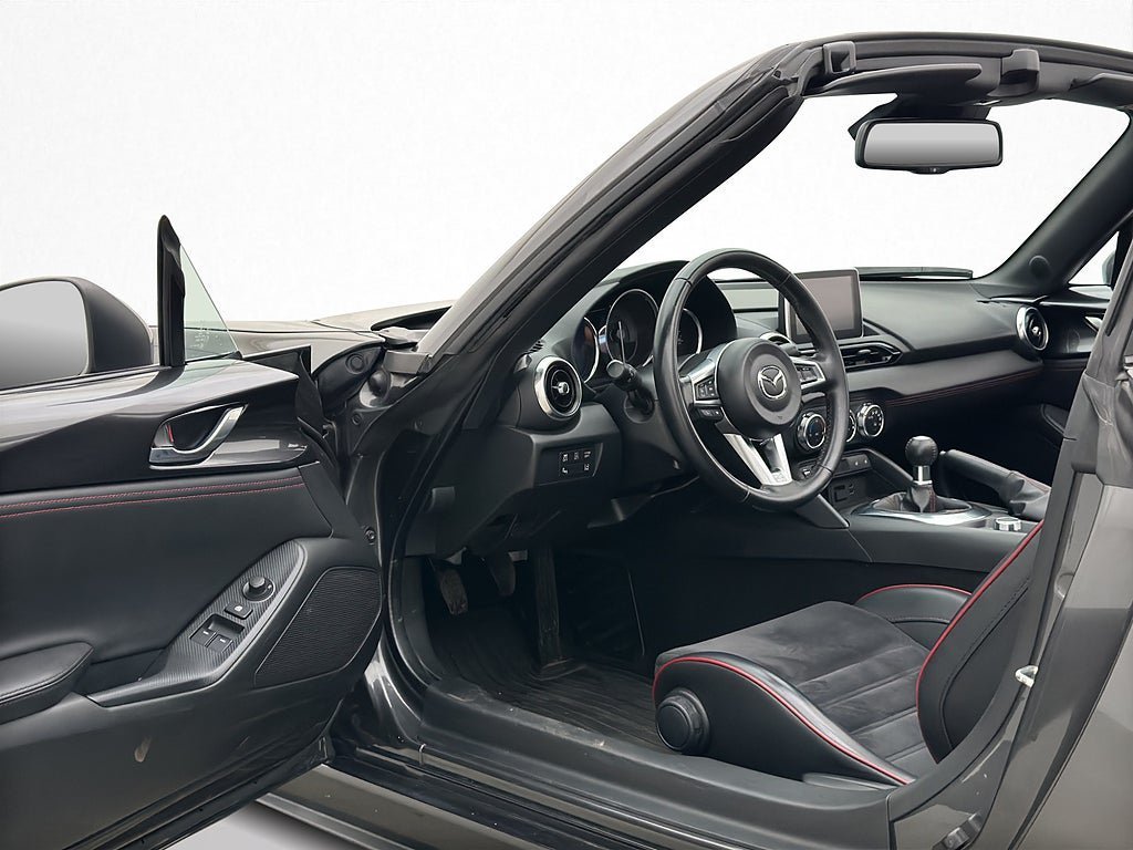 Vehicle Image 19