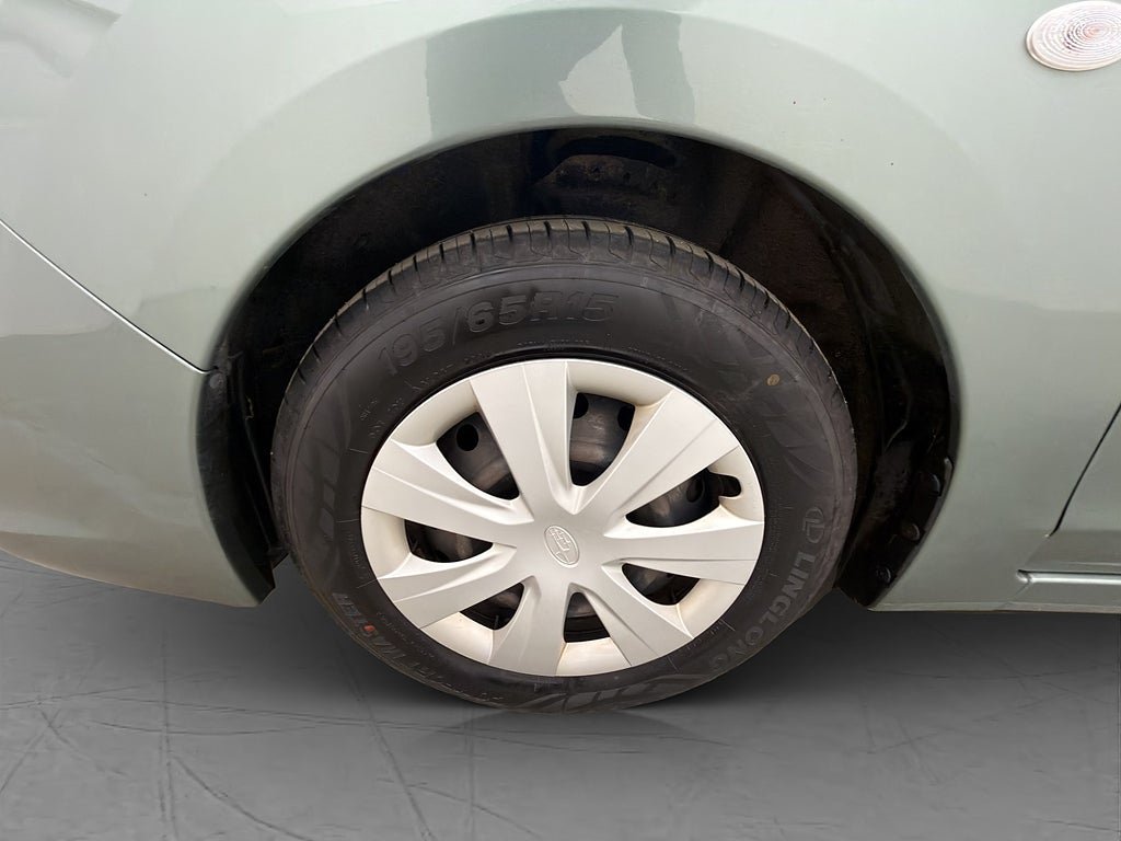 Vehicle Image 10