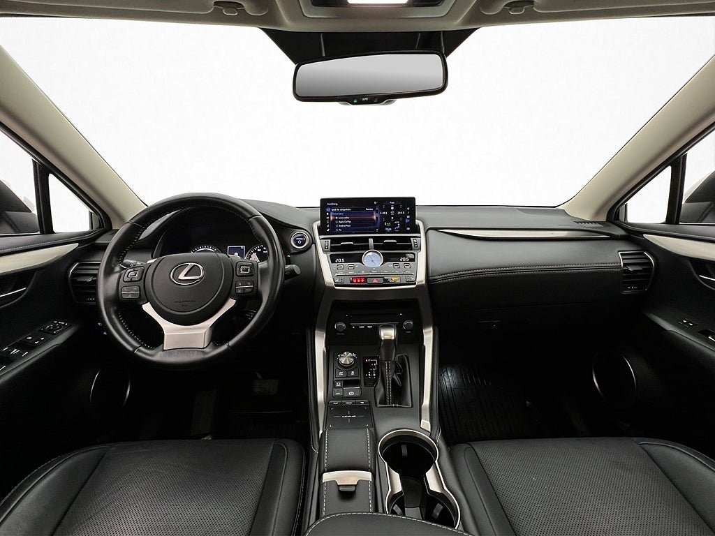 Vehicle Image 19