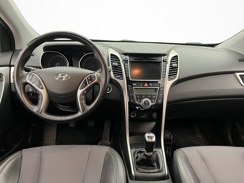 Vehicle Image 19