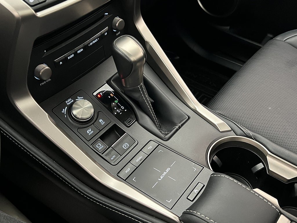 Vehicle Image 31