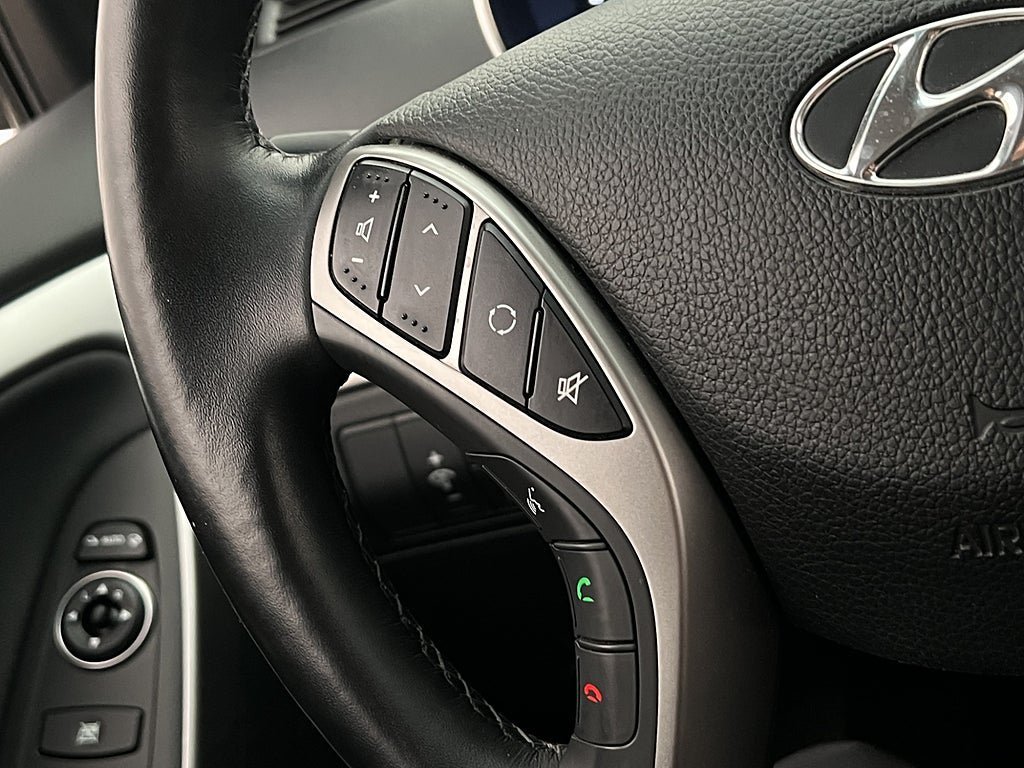 Vehicle Image 31