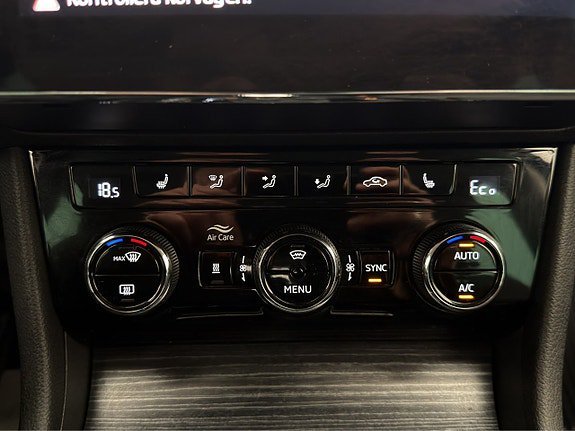 Vehicle Image 27