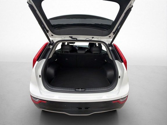 Vehicle Image 33
