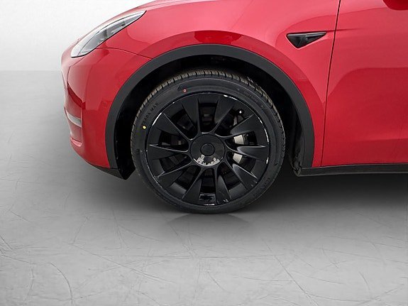 Vehicle Image 33