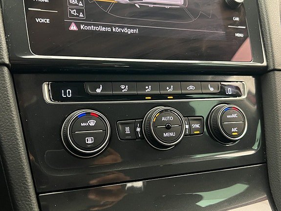 Vehicle Image 27