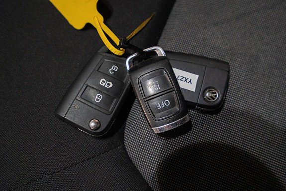 Vehicle Image 19