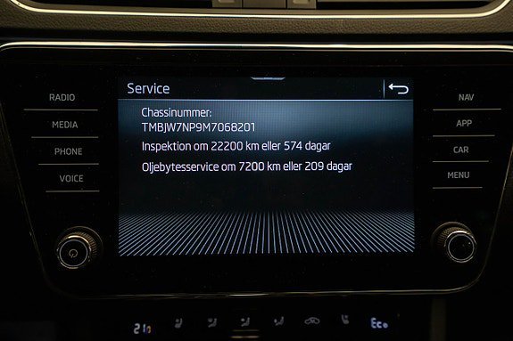 Vehicle Image 24