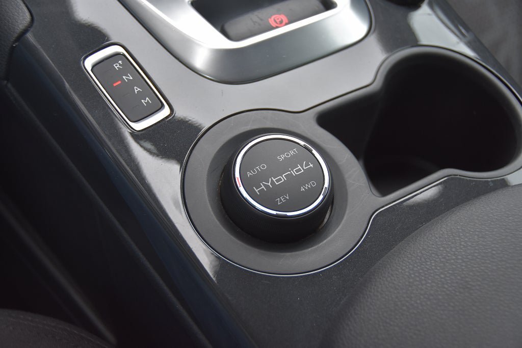 Vehicle Image 19