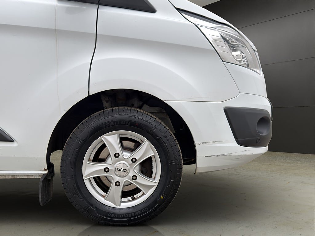 Vehicle Image 31