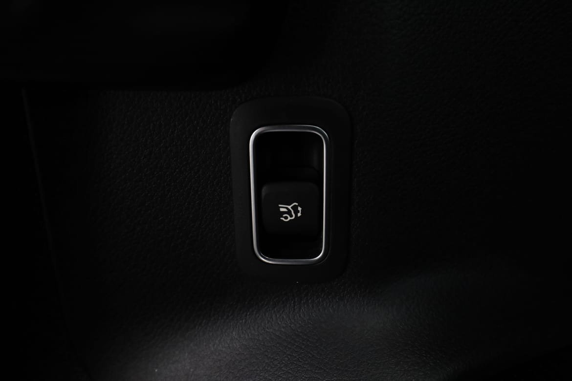 Vehicle Image 38