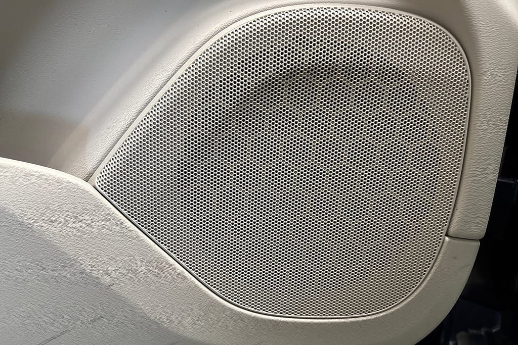 Vehicle Image 22