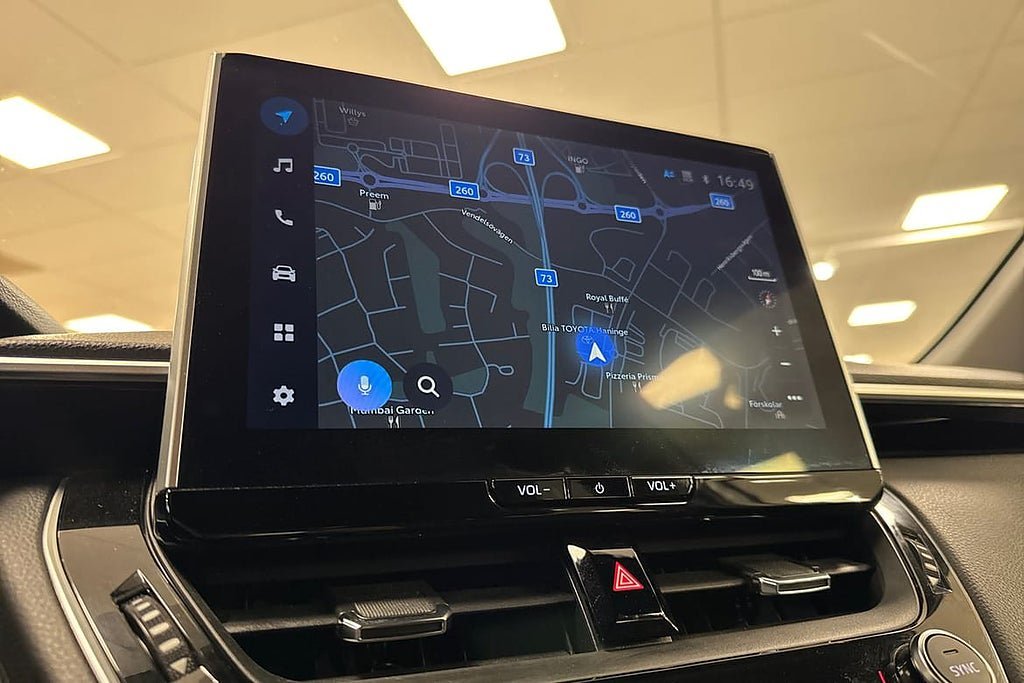 Vehicle Image 16