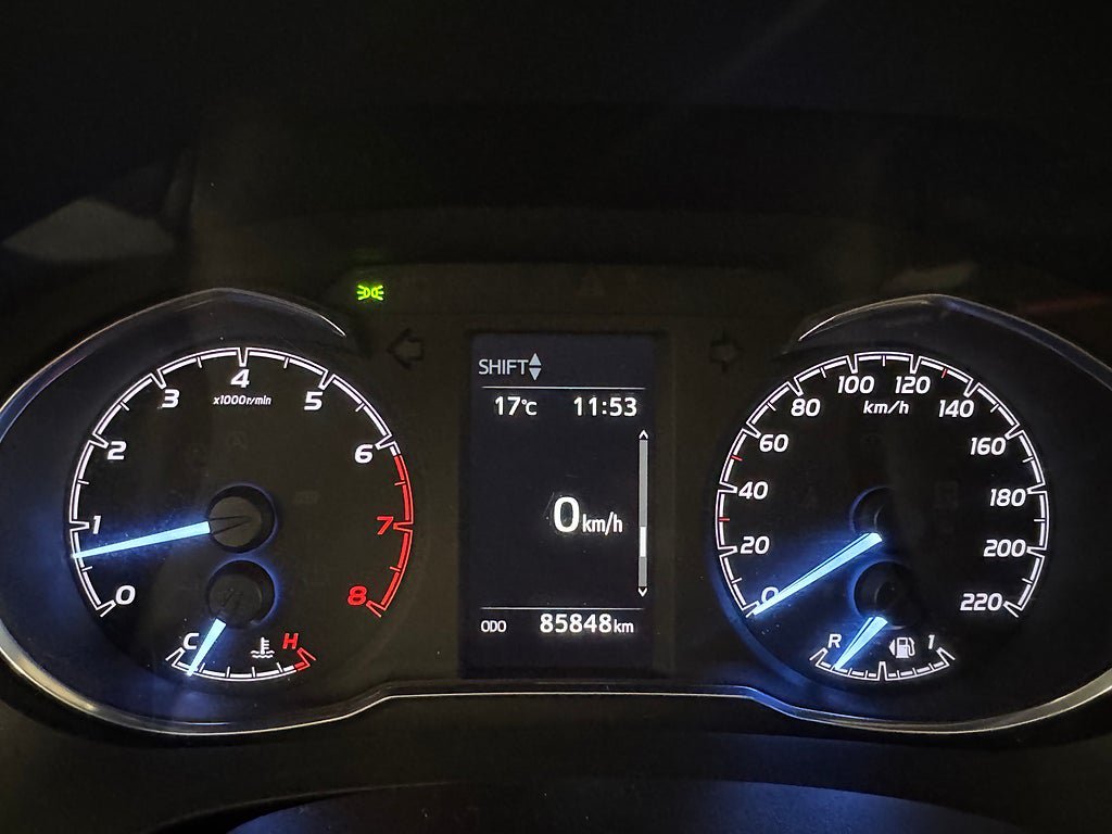 Vehicle Image 21