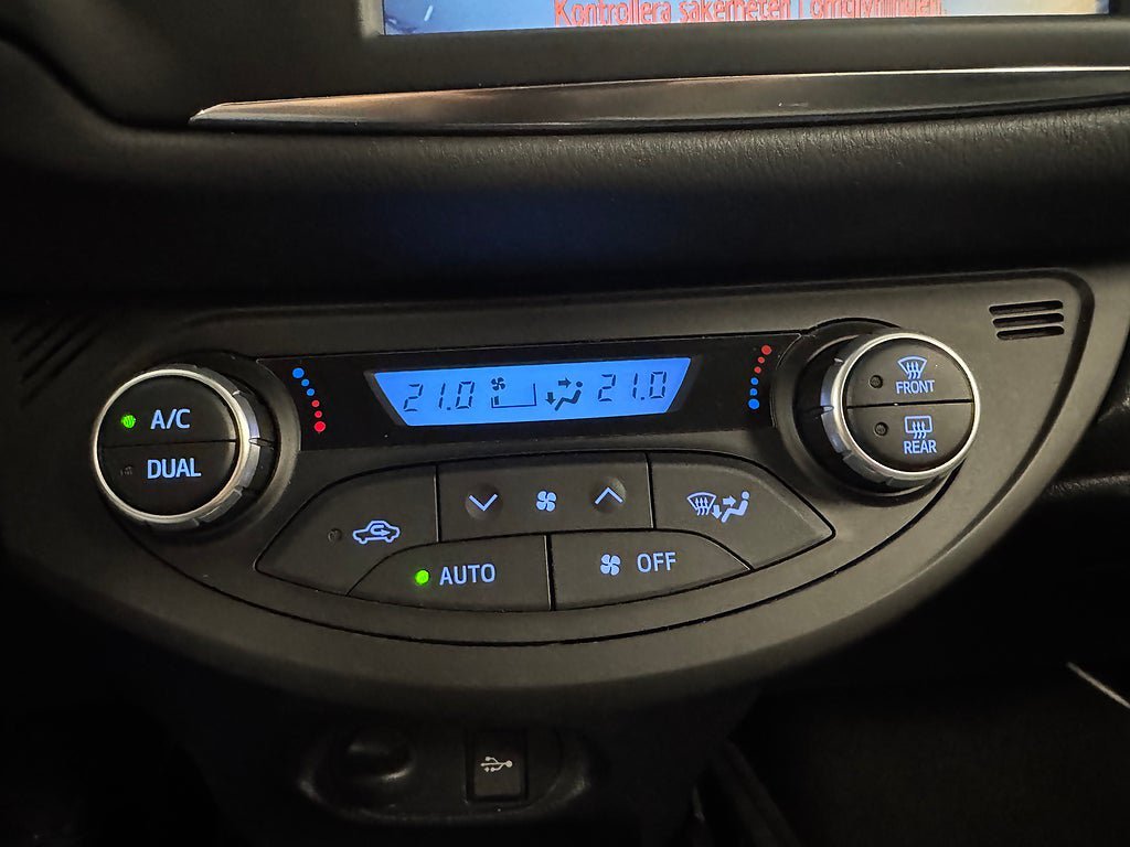 Vehicle Image 23