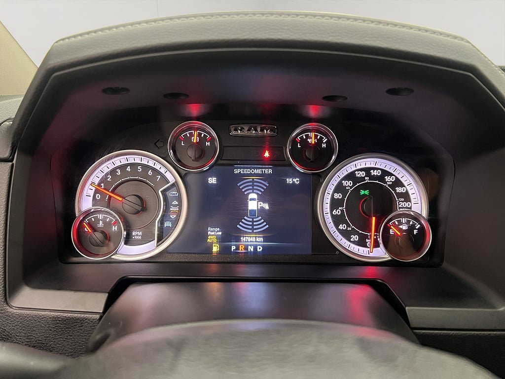 Vehicle Image 18