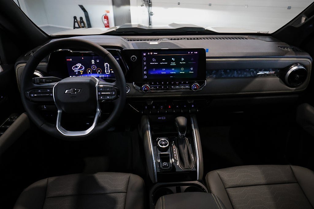 Vehicle Image 15