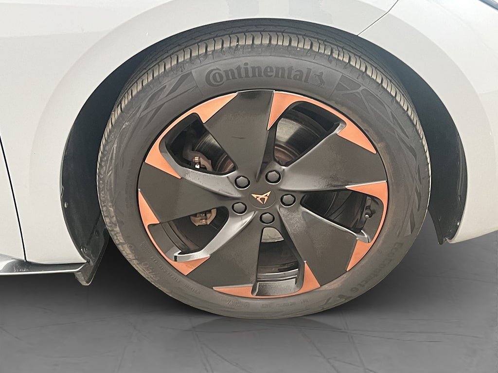 Vehicle Image 33