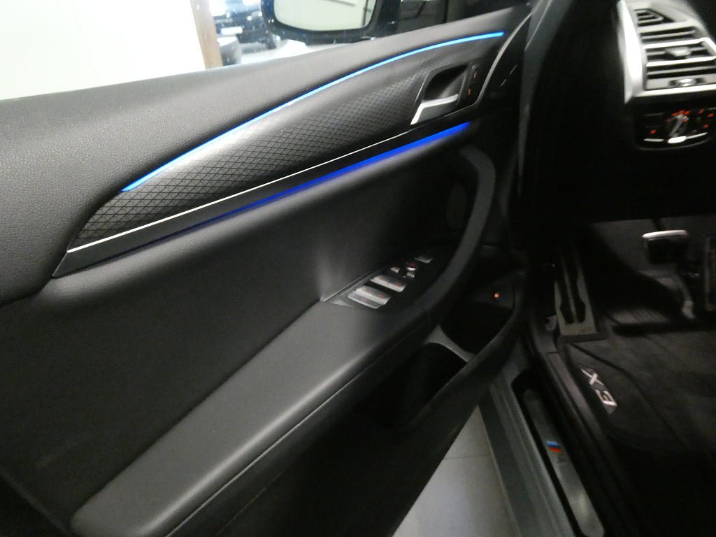 Vehicle Image 17