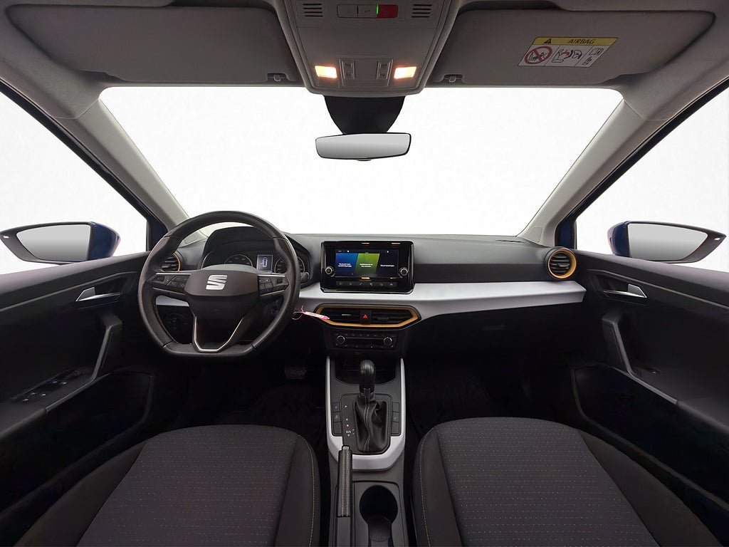 Vehicle Image 12