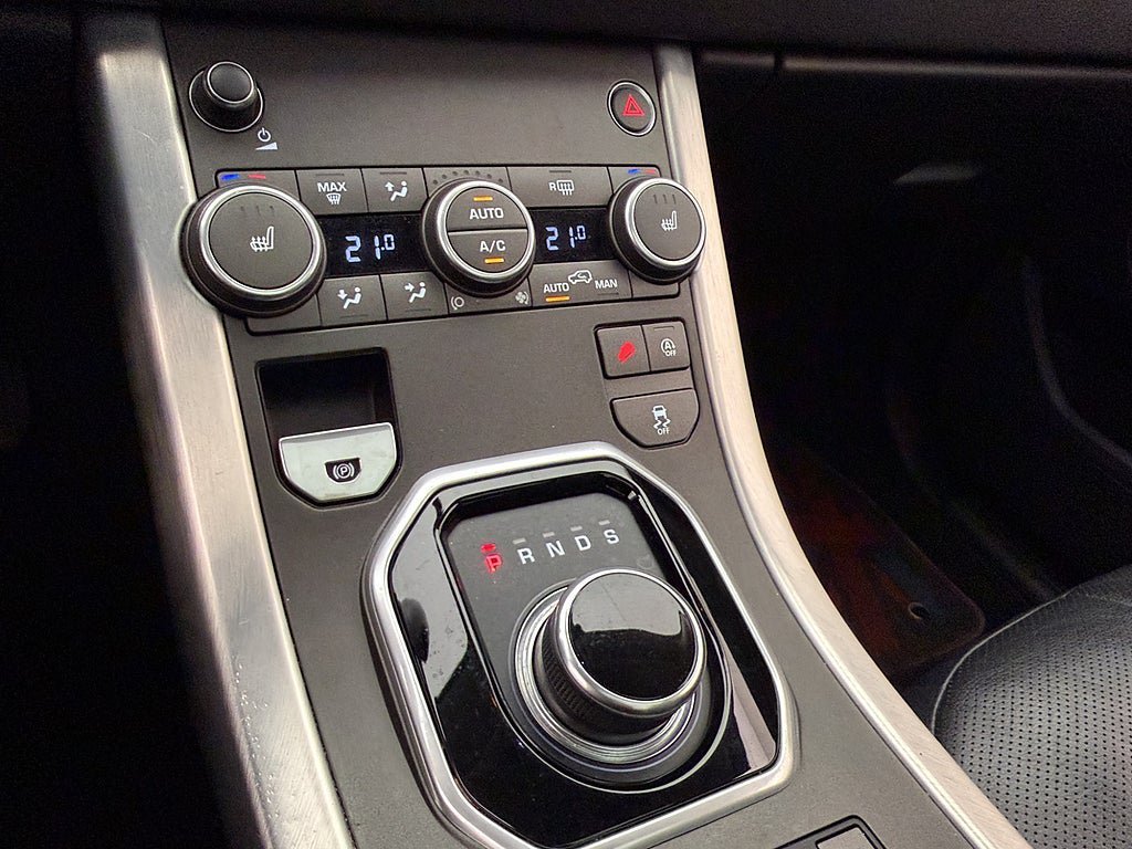 Vehicle Image 24