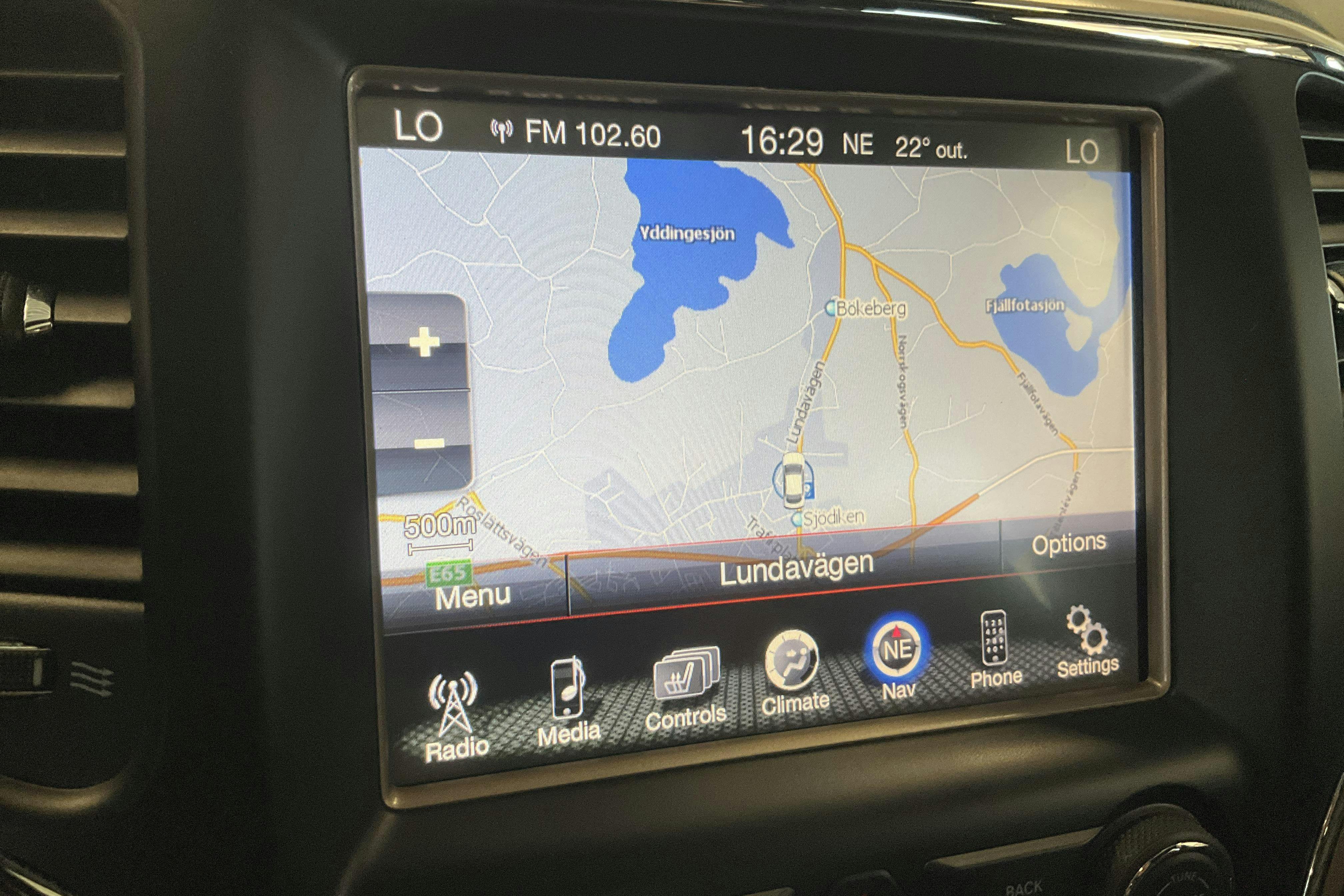 Vehicle Image 11