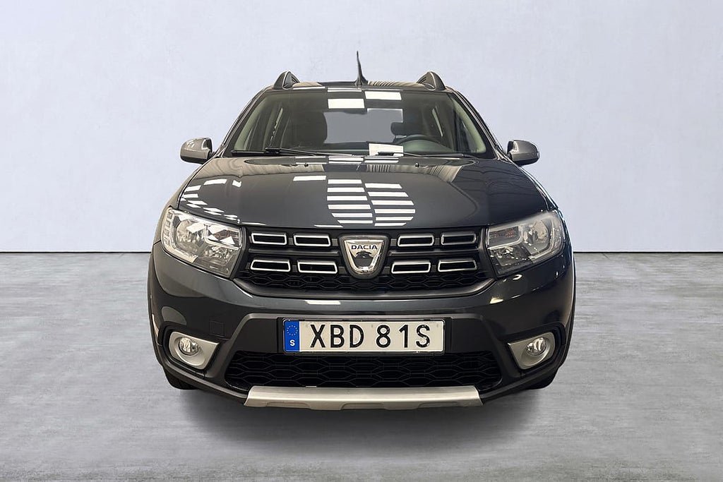 Vehicle Image 7