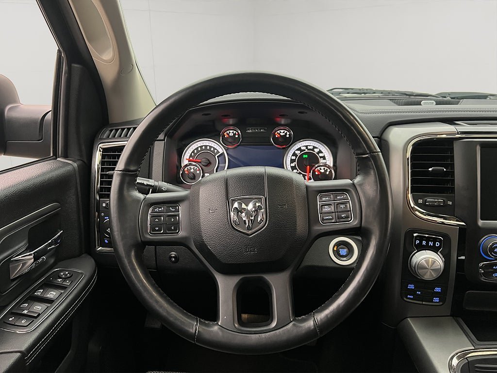 Vehicle Image 17