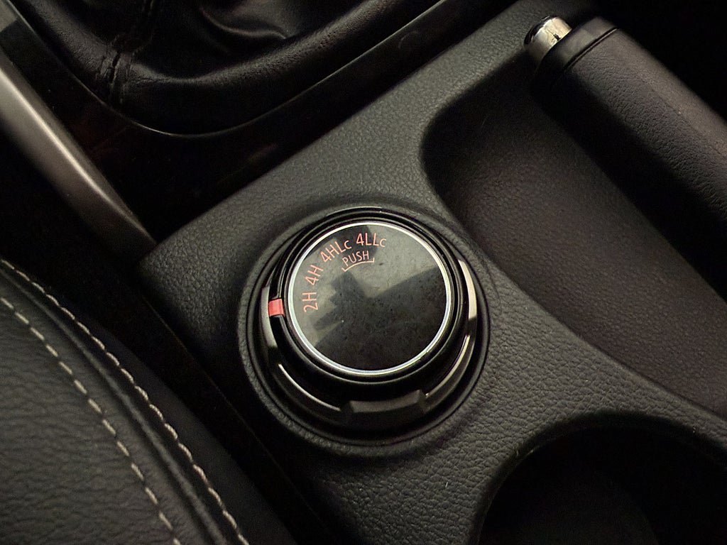 Vehicle Image 26