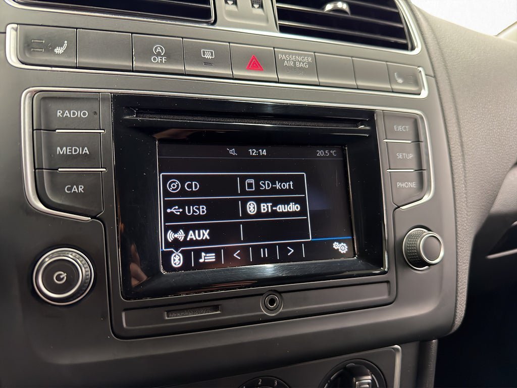 Vehicle Image 19