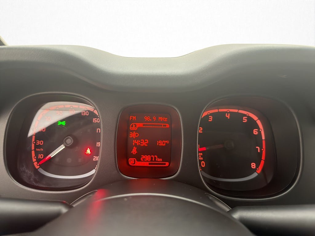 Vehicle Image 15