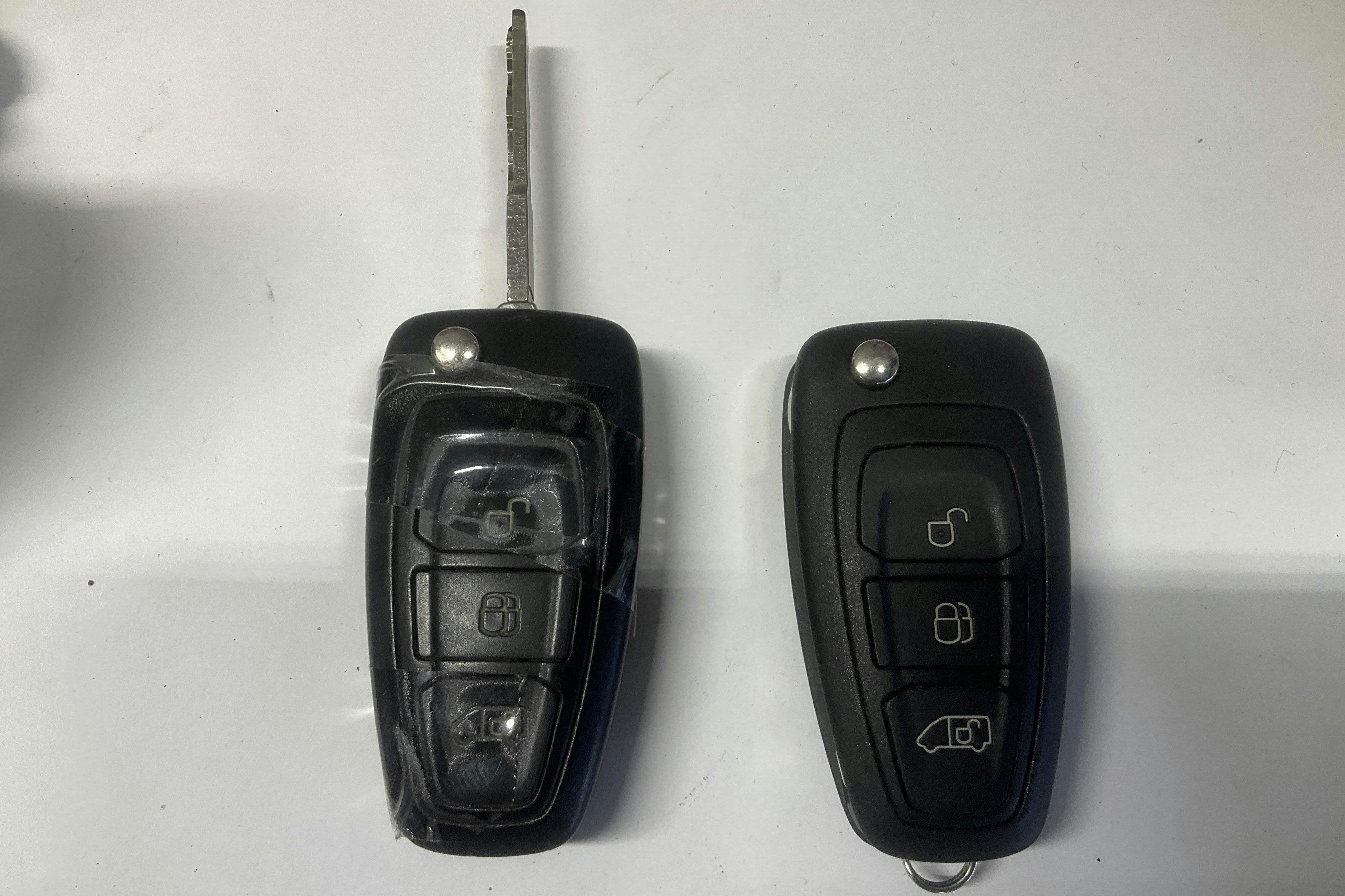 Vehicle Image 14