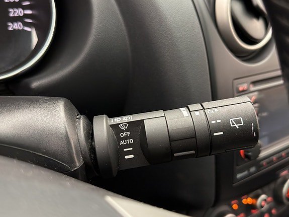 Vehicle Image 27