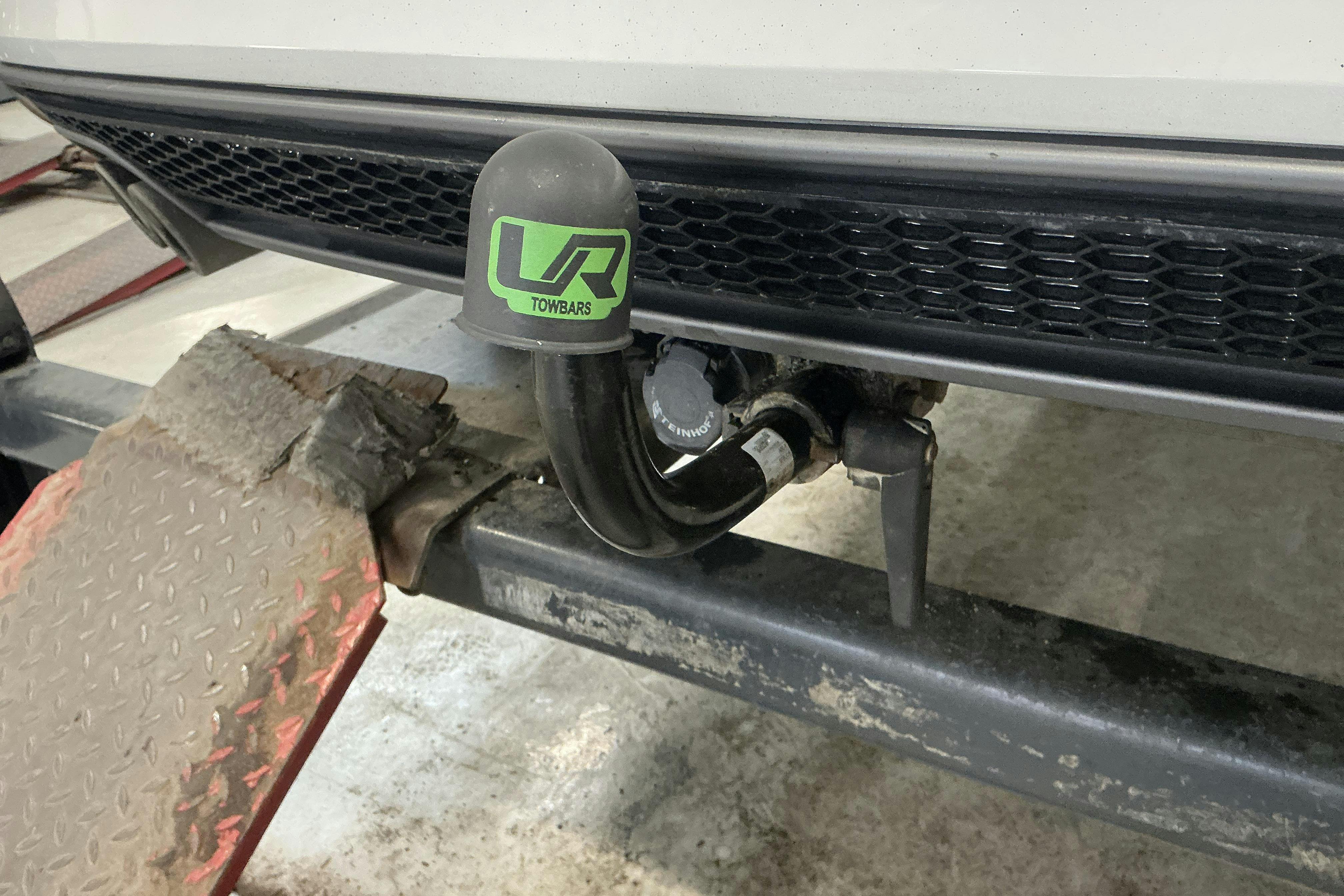 Vehicle Image 12