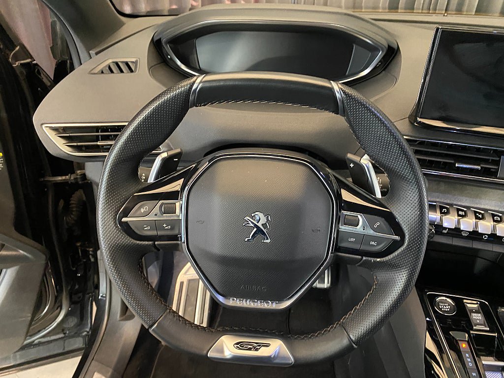 Vehicle Image 40