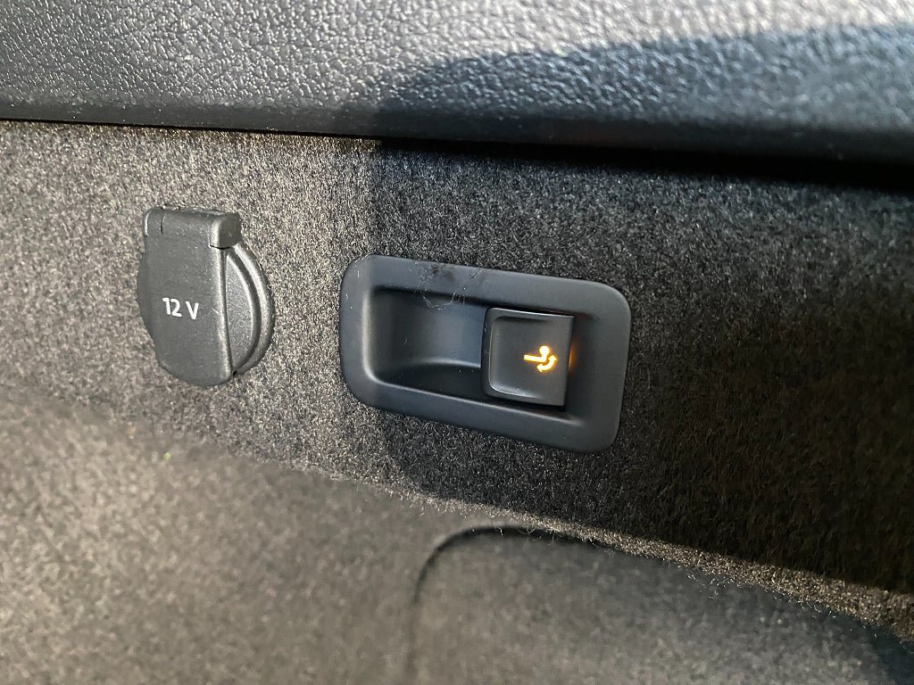 Vehicle Image 40