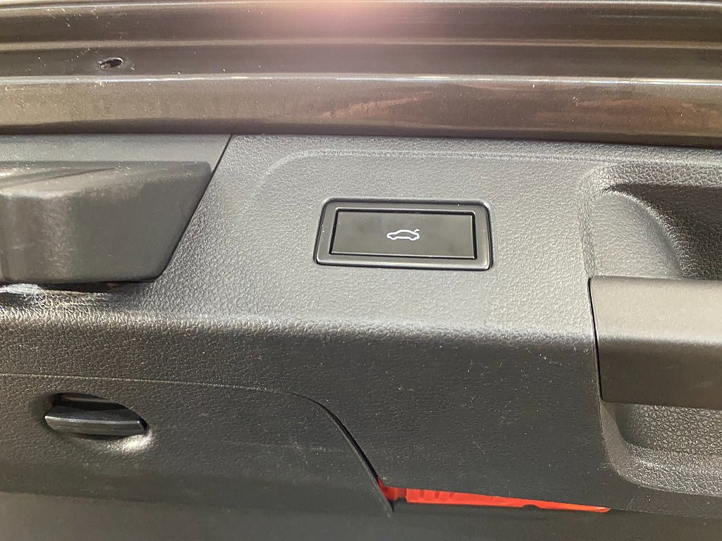 Vehicle Image 41