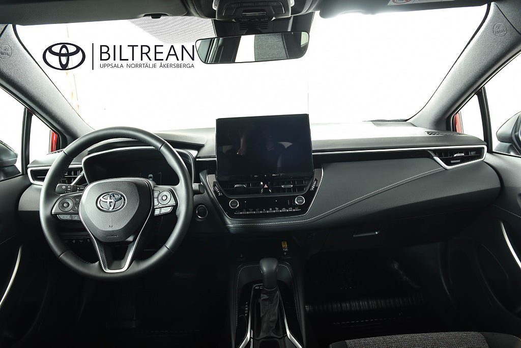 Vehicle Image 8