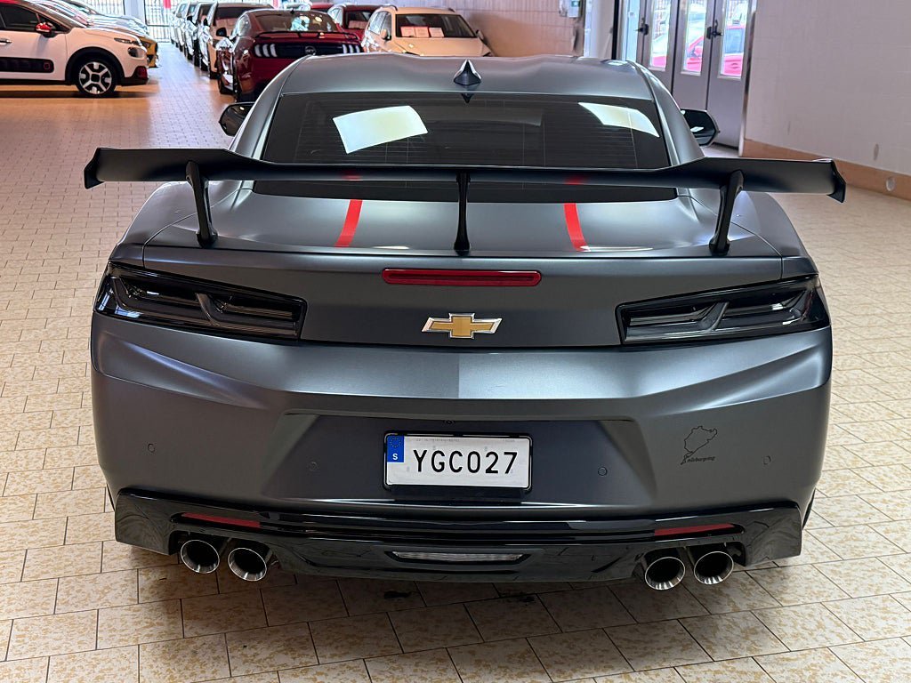 Vehicle Image 6
