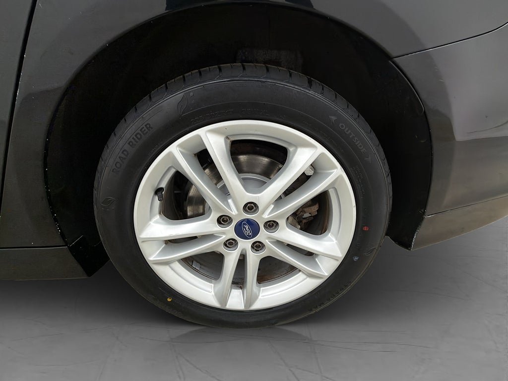 Vehicle Image 30