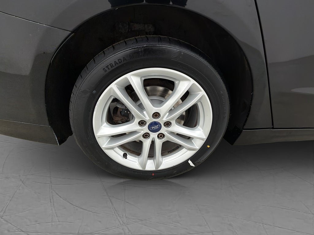 Vehicle Image 31