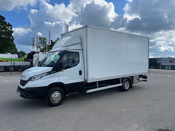 Vehicle Image 34