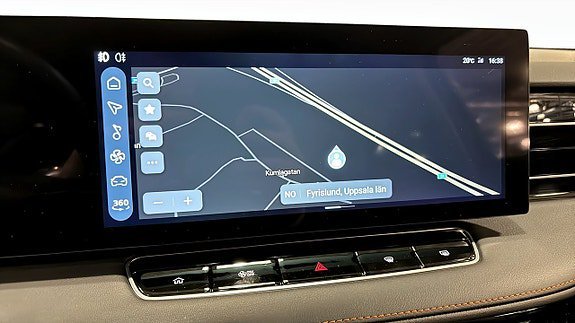 Vehicle Image 18