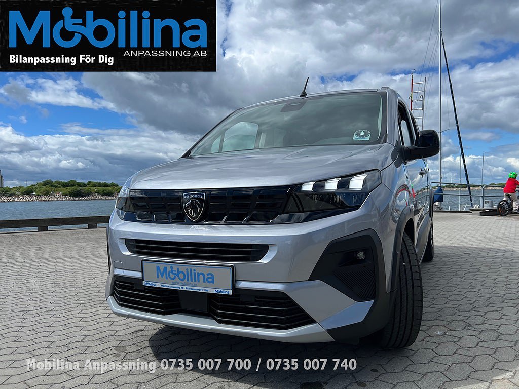 Vehicle Image 45