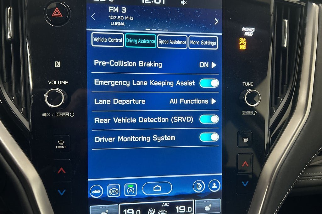 Vehicle Image 23