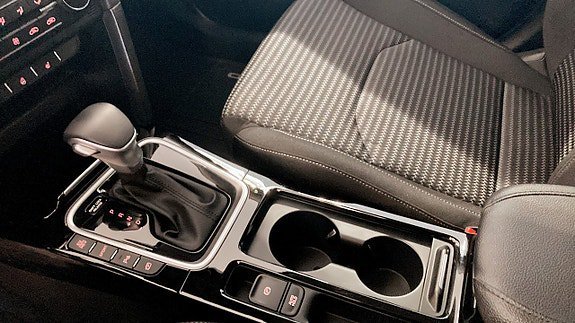 Vehicle Image 16