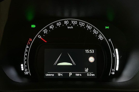 Vehicle Image 15