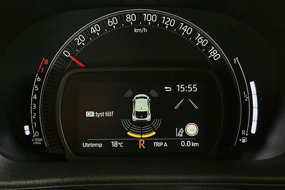 Vehicle Image 16