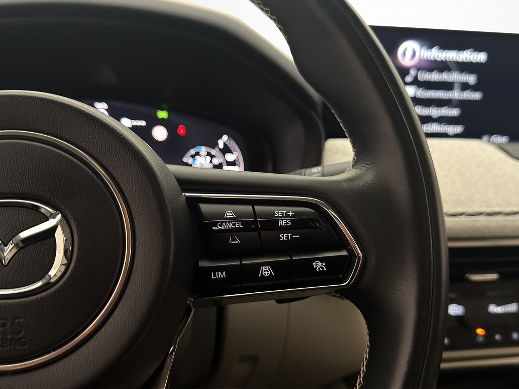 Vehicle Image 29