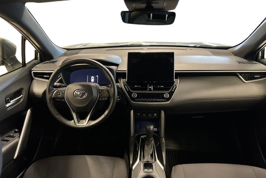 Vehicle Image 8